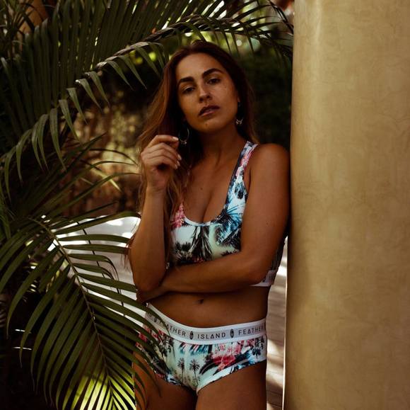 Meet your Posher, Ray - Picture 1 of 1